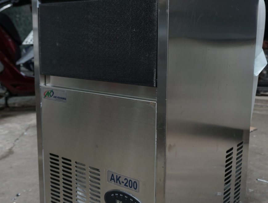 Lắp đặt máy đá viên AK200 khối lượng 90kg/24h giá rẻ